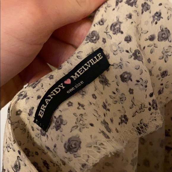 Brandy Melville flower dress - Picture 3 of 3